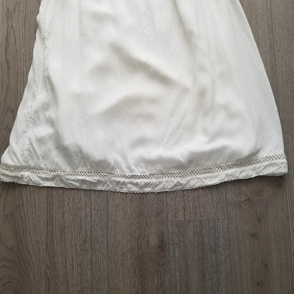 Aritizia Wilfred White Ruffle Off Shoulder Mini Dress - Medium - Picture 10 of 10